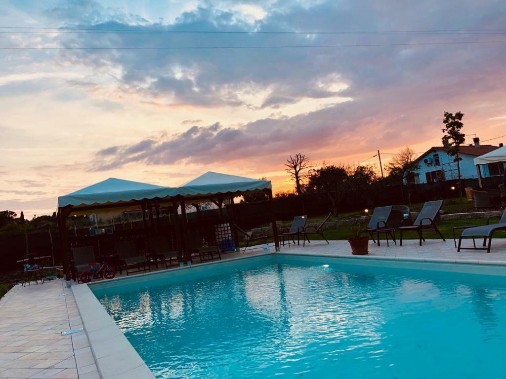 Agriturismo Quercetelli Кастильоне дел Лаго Екстериор снимка